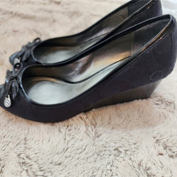 COACH PAOLA BLACK WEDGE SIZE 7.5 - Picture 5 of 9